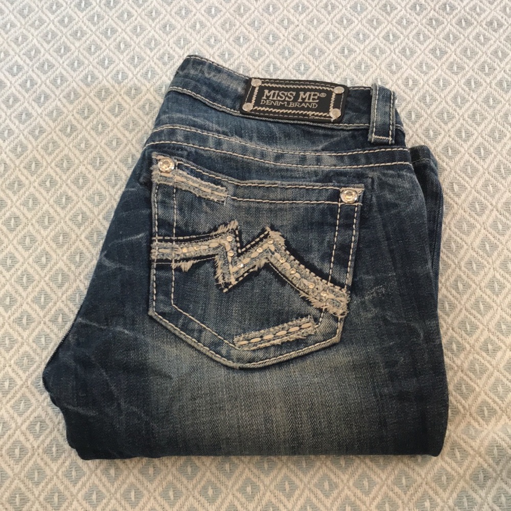 Miss Me Straight Stretch Cuffed Jean